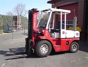 VEH spec Lansing Bagnall 4 Tonne Counter-balance Forklift